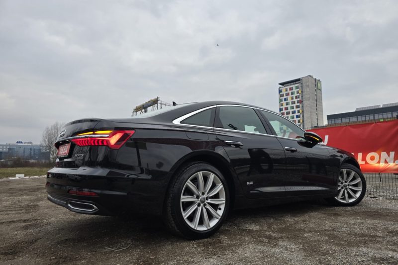 AUDI A6 50 TDI 286 KS AUTOMATIK QUATTRO MATRIX LED / KAMERA 360 / VIRTUAL COCKPIT / KEYLESS GO / MRTVI KUT F slika 19