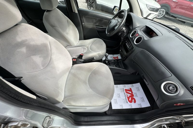 CITROEN C3 1.4 HDI -REGISTROVAN- slika 21