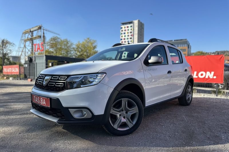DACIA SANDERO 1.5 DCI STEPWAY slika 21