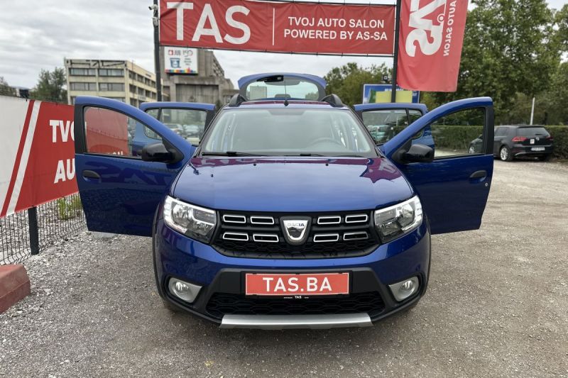 DACIA SANDERO 1.5 DCI STEPWAY NAVI KAMERA slika 4