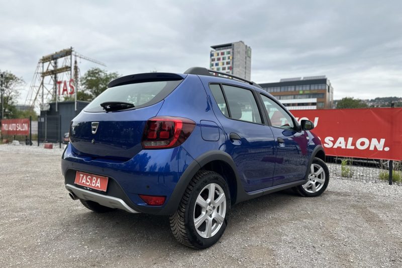 DACIA SANDERO 1.5 DCI STEPWAY NAVI KAMERA slika 23