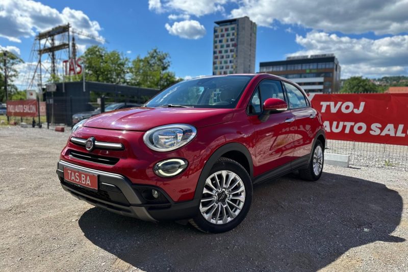 FIAT 500X 1.6 JTD 120KS 2019 NAVI LED slika 22