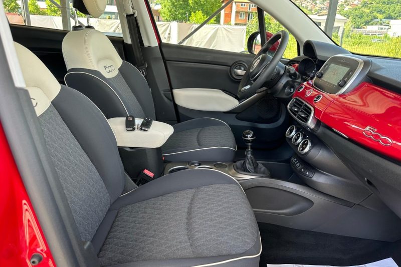 FIAT 500X 1.6 JTD 120KS 2019 NAVI LED slika 19