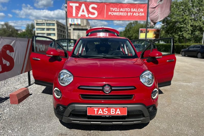 FIAT 500X 1.6 JTD 120KS 2019 NAVI LED slika 4