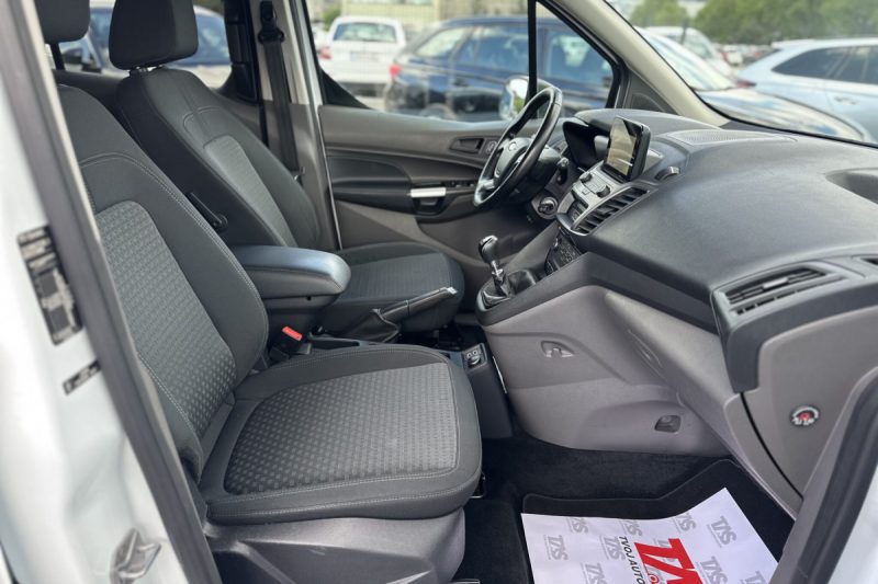FORD TOURNEO CONNECT 1.5 TDCI 7 SJEDIŠTA slika 19