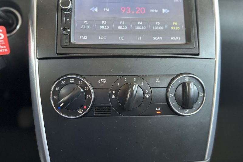 MERCEDES-BENZ B-CLASS 180 CDI 2.0 -REGISTROVAN- slika 10
