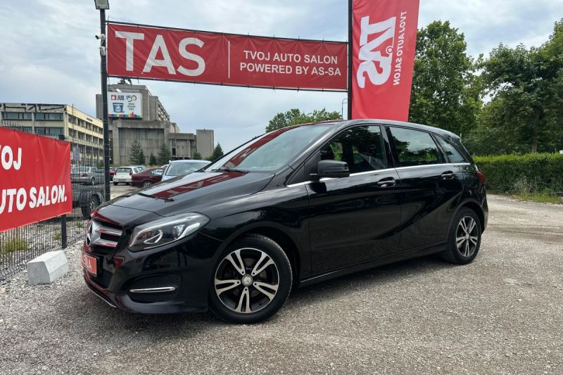 MERCEDES-BENZ B-CLASS 180D FULL LED -REGISTROAVN-