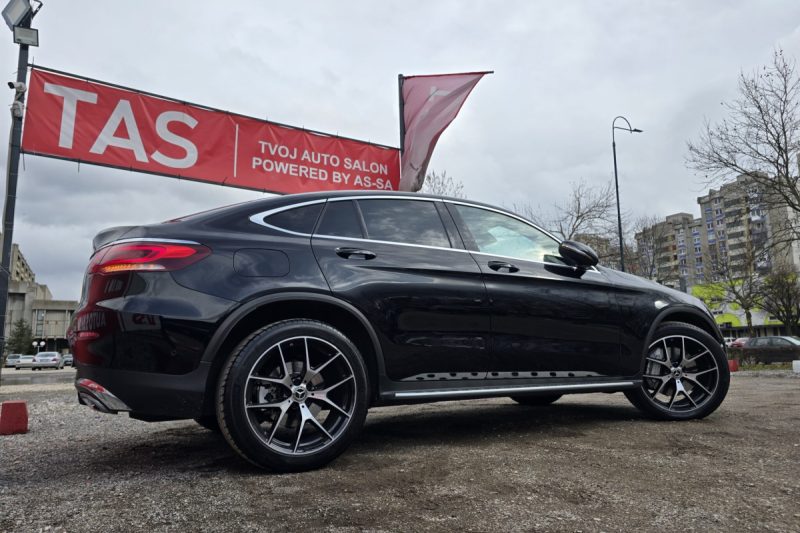 MERCEDES-BENZ GLC-CLASS GLC 220 COUPE 4MATIC 9G-TRONIC AMG LINE / MULTIBEAM LED / VIRTUAL slika 17