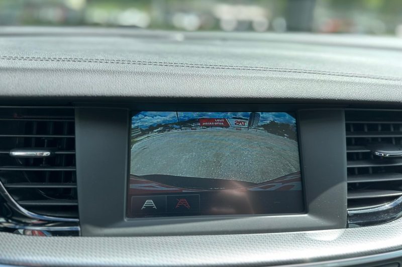 OPEL INSIGNIA GRAND SPORT AUTOMATIK INTELIILUX MATTIX slika 16