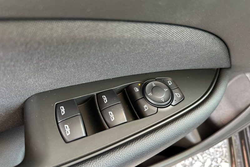 OPEL INSIGNIA GRAND SPORT AUTOMATIK INTELIILUX MATTIX slika 8