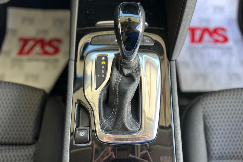 OPEL INSIGNIA GRAND SPORT AUTOMATIK INTELIILUX MATTIX slika 13