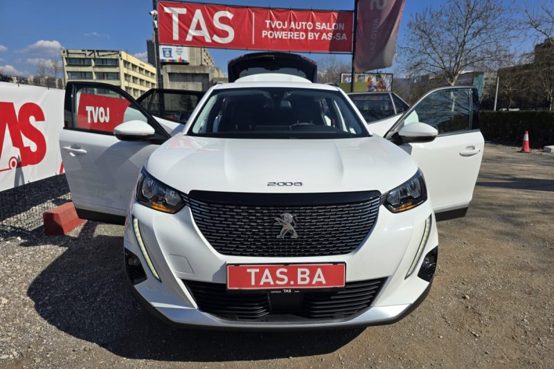 PEUGEOT 2008 1.5 ALLURE SPORT 130KS AUTOMATIK BLUEHDI -FULL LED- TAS - TVOJ AUTO SALON slika 4