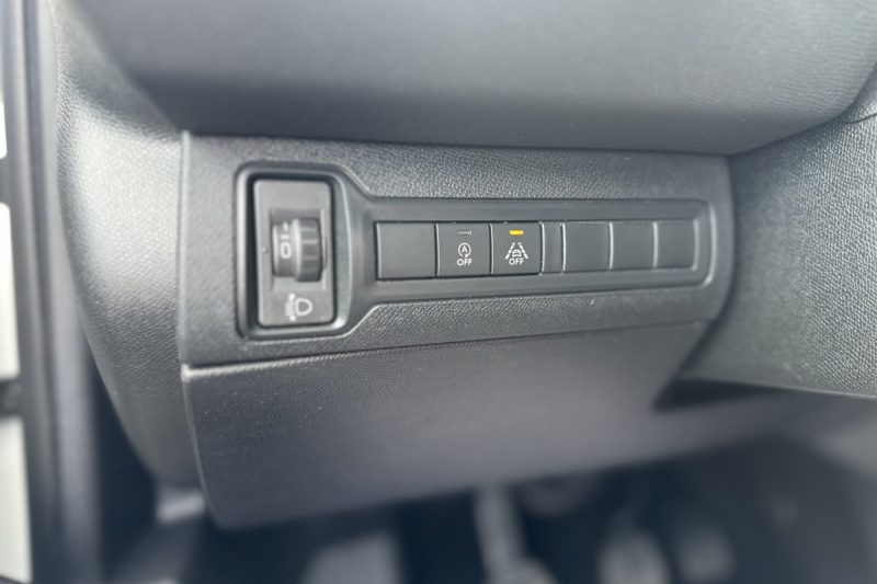 PEUGEOT 308 1.5 BLUEHDI VIRTUAL COCKPIT NAVI slika 12