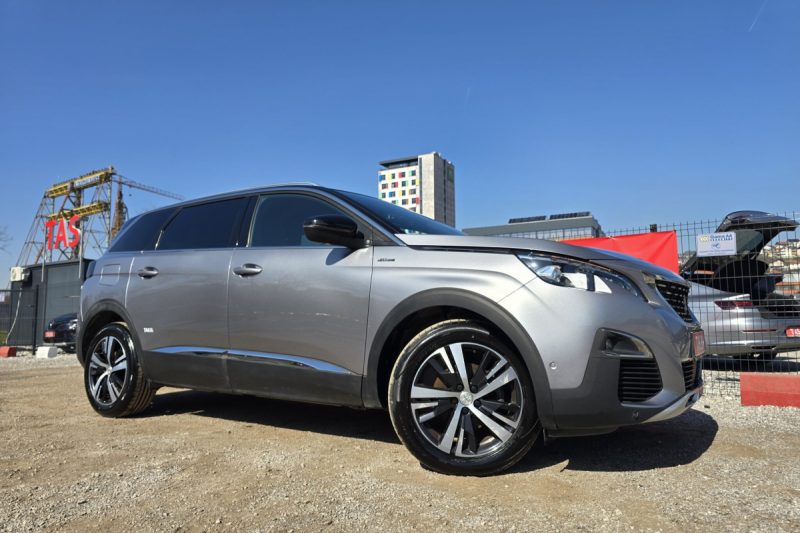 PEUGEOT 5008 GT LINE 1.5 BLUEHDI 7 SJEDIŠTA / TIPTRONIC / VIRTUAL COCKPIT / KAMERA / NAVI / KEYLESS GO / FULL LED slika 16