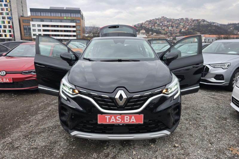 RENAULT CAPTUR 1.5 DCI BUSINESS PURE VISION LED NOVI MODEL KAMERA NAVI slika 10