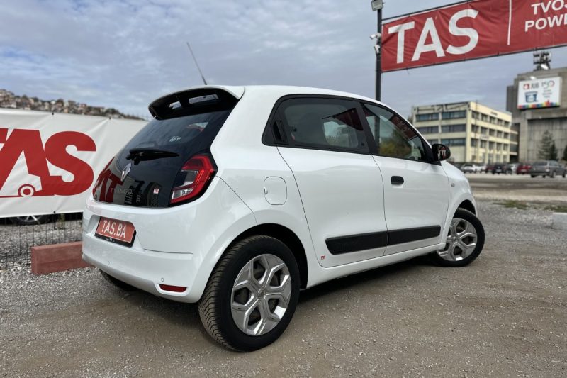 RENAULT TWINGO ZEN 1.0 slika 30