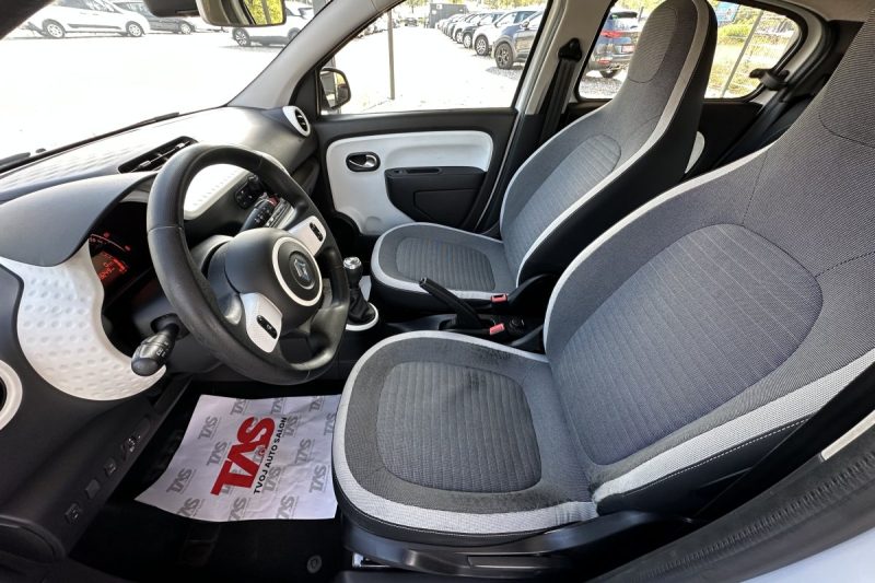 RENAULT TWINGO ZEN 1.0 slika 6