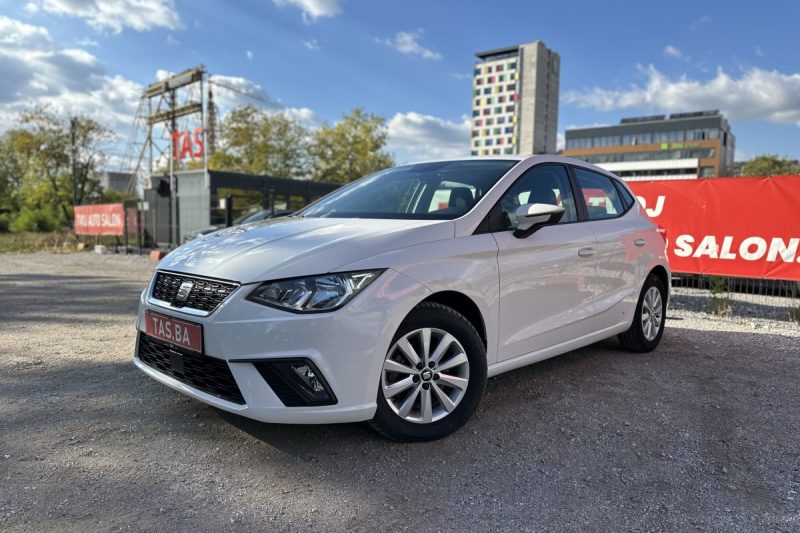 SEAT IBIZA 1.6 TDI DSG slika 20