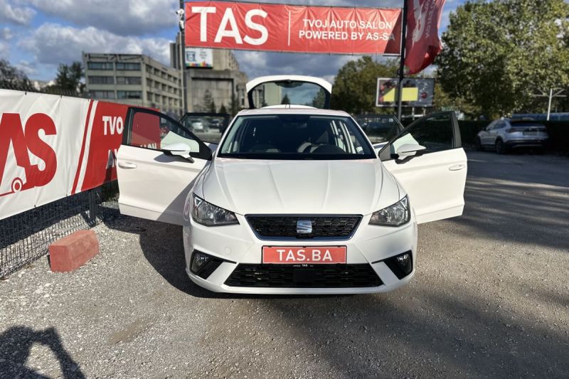 SEAT IBIZA 1.6 TDI DSG slika 4