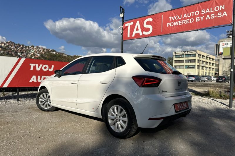 SEAT IBIZA 1.6 TDI DSG slika 21