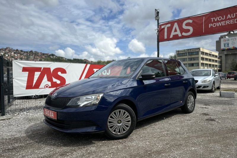 SKODA FABIA 1.0 MPI 2015 87.601 PREĐENIH KILOMETARA slika 25
