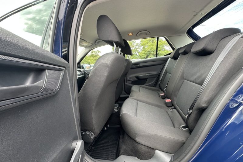 SKODA FABIA 1.0 MPI 2015 87.601 PREĐENIH KILOMETARA slika 7