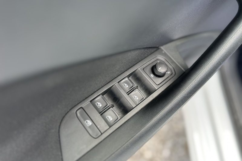 SKODA KAMIQ 1.6 TDI 2020 FULL-LED, NAVIGACIJA slika 13