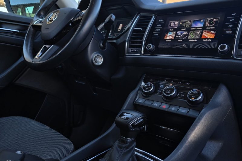 SKODA KODIAQ 2.0 TDI 4X4 DSG 150KS FULL-LED ACC / NAVI / KAMERA / KEYLESS GO / MRTVI KUT slika 6