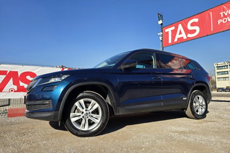 SKODA KODIAQ 2.0 TDI 4X4 DSG 150KS FULL-LED ACC / NAVI / KAMERA / KEYLESS GO / MRTVI KUT slika 17