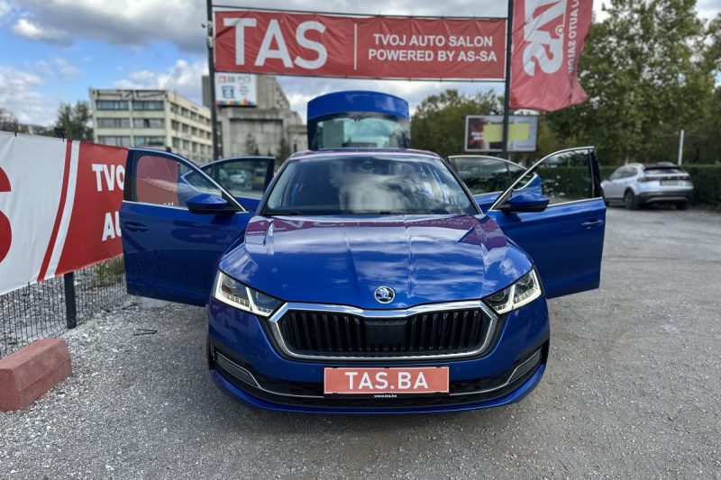 SKODA OCTAVIA 2.0 TDI DSG STYLE VIRTUAL 150 KS slika 4