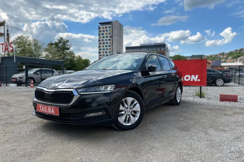 SKODA OCTAVIA 2.0 TDI DSG VIRTUAL NOVI MODEL slika 19