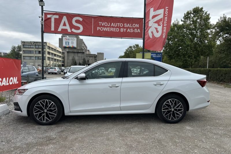 SKODA OCTAVIA 2.0 TDI VIRTUAL LED NAVIGACIJA slika 3