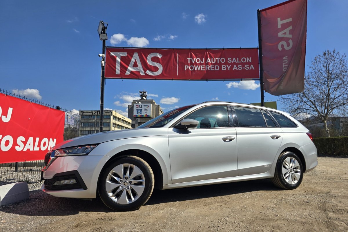 SKODA OCTAVIA 4X4 2.0 TDI 150 KS DSG VIRTUAL COCKPIT / KAMERA / NAVI / KEYLESS GO NOVI MODEL