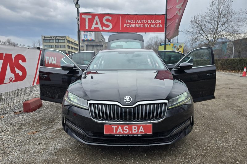 SKODA SUPERB 2.0 TDI DSG BUSINESS EDITION LED / KAMERA / ACC / NAVI / KEYLESS GO -FACELIFT- TAS - TVOJ AUTO SALON slika 4