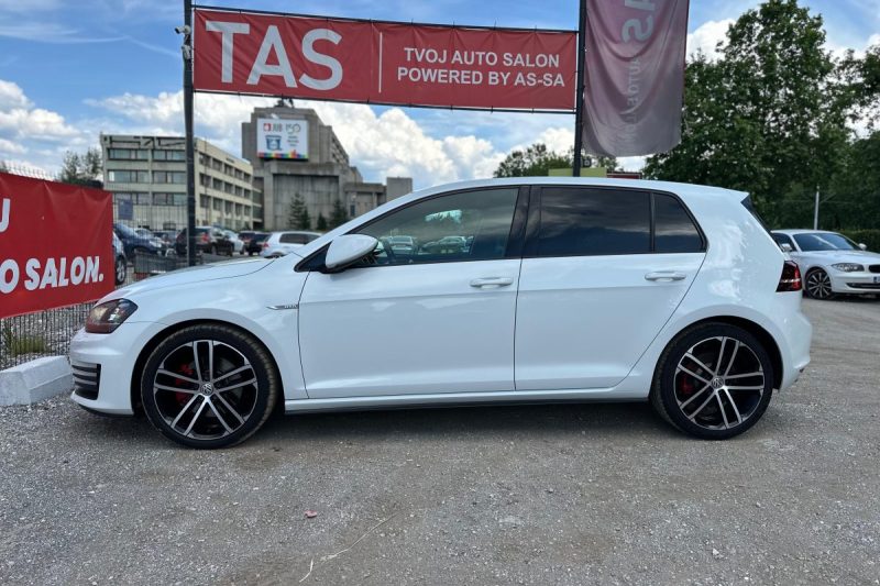 VOLKSWAGEN GOLF GTD 2.0 TDI DSG 135KW 2017 -LED- slika 3