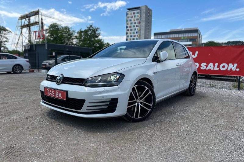 VOLKSWAGEN GOLF GTD 2.0 TDI DSG 135KW 2017 -LED- slika 20