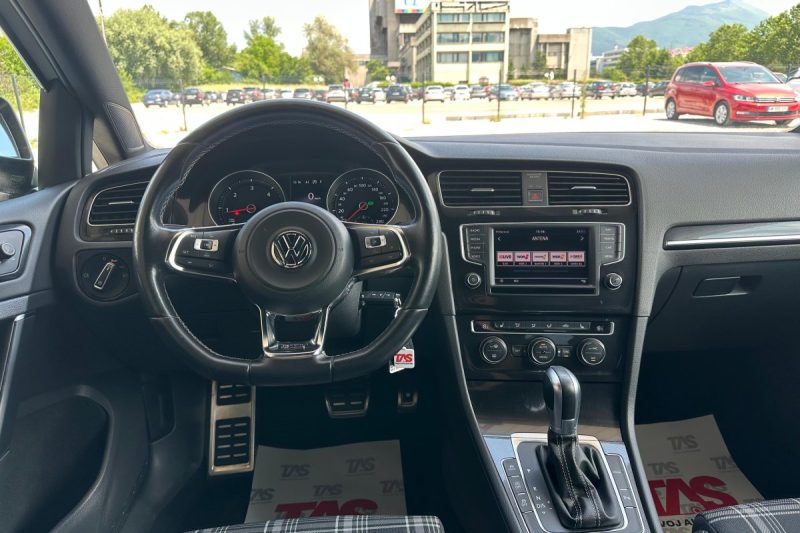 VOLKSWAGEN GOLF GTD 2.0 TDI DSG 135KW 2017 -LED- slika 14