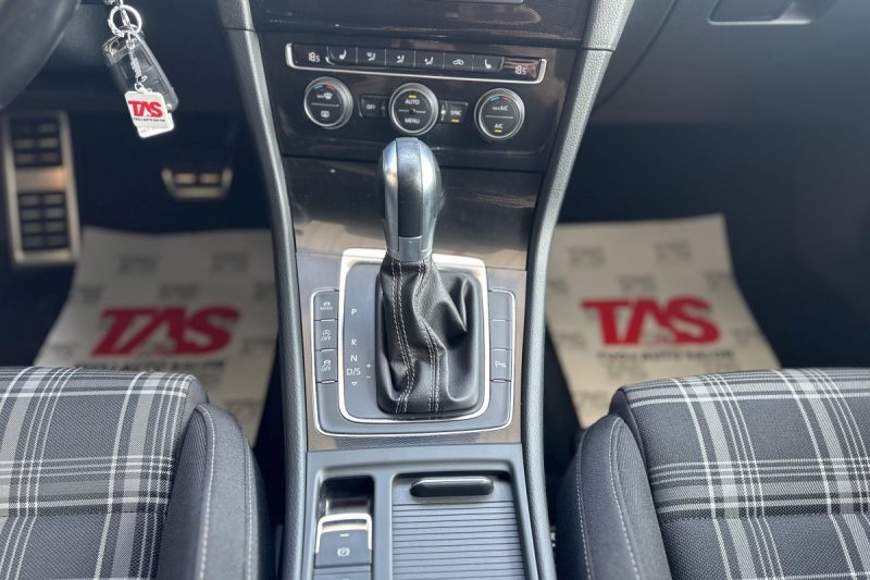 VOLKSWAGEN GOLF GTD 2.0 TDI DSG 135KW 2017 -LED- slika 13