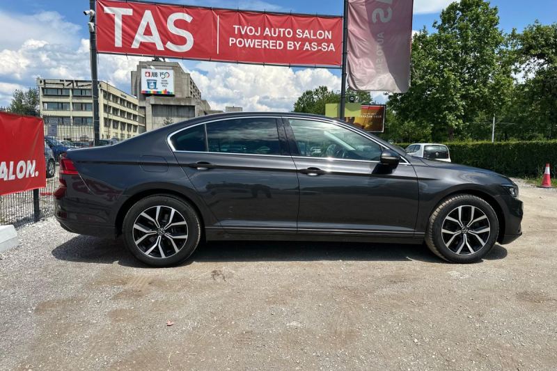 VOLKSWAGEN PASSAT 2.0 TDI DSG BUSINESS LINE LED 150KS slika 2