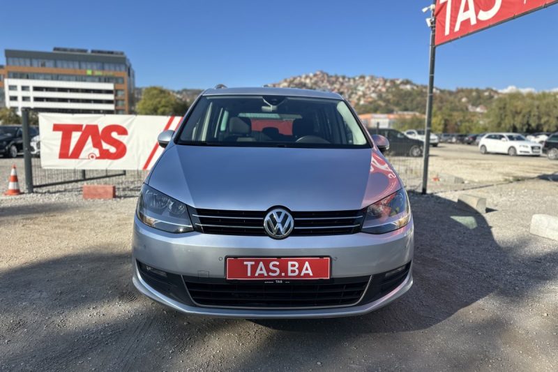 VOLKSWAGEN SHARAN 2.0 TDI 7 SJEDIŠTA 150 KS slika 21