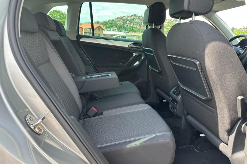VOLKSWAGEN TIGUAN 2.0 TDI DSG 4MOTION (4X4) 110KW NAVI slika 17