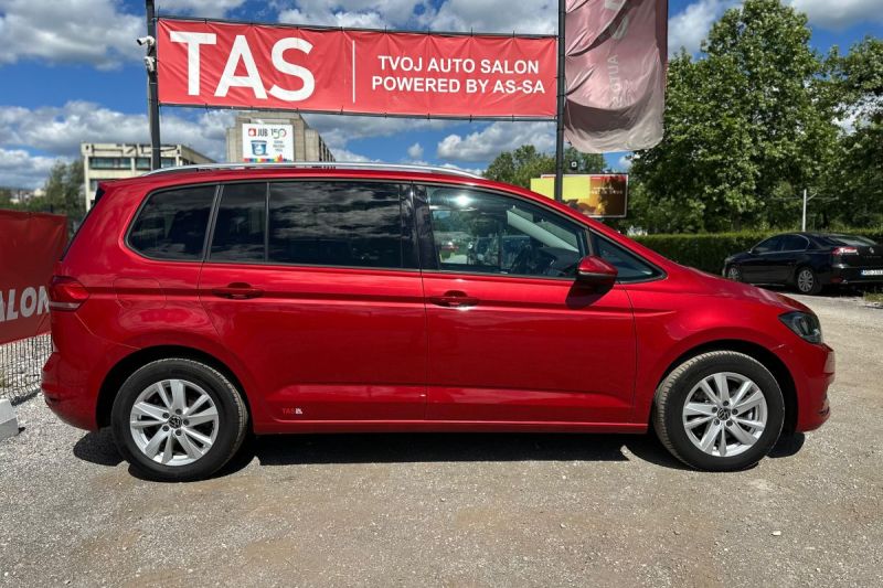 VOLKSWAGEN TOURAN 2.0 TDI DSG COMFORTLINE 150KS VIRTUAL, FACELIFT slika 2