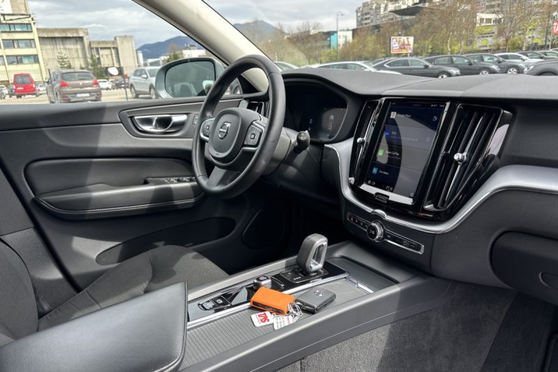VOLVO XC60 2.0D B4, AWD 4X4, GEARTRONIC, VIRTUAL, slika 7
